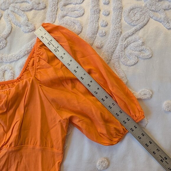 Find Me Plus 3X orange puff sleeve, faux corset, crop top blouse EUC - Picture 3 of 8